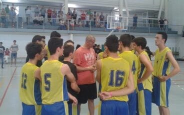Juan Luis Pérez con sus chicos