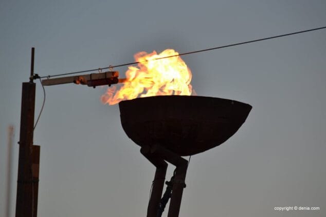 La llama en el pebetero