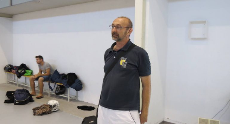 Manolo Viciano director de la EM. de baloncesto  Dénia