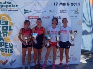 Mayca Sala en el podium de triunfadoras de Valencia