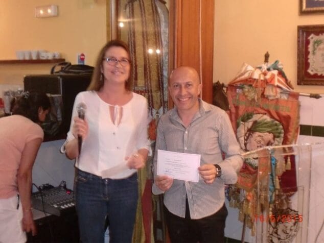 Peke gana el concurso de fotografía de la Falla Centro