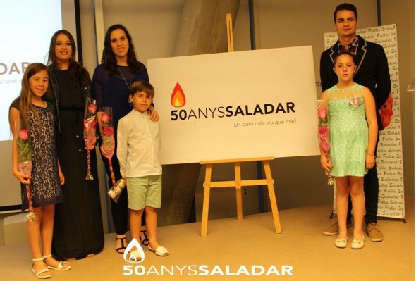 Presentación del logo de la Falla Saladar
