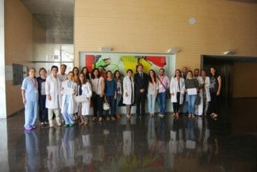 Siete MIR y dos matronas finalzan su formación en el Hospital de Dénia