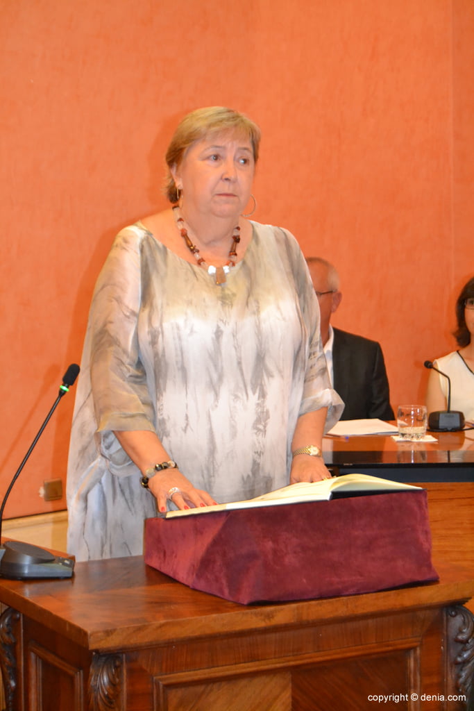 Juramento de los nuevos concejales de Dénia – Elisabet Cardona