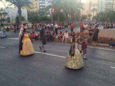 Cargos de Baix la Mar en la ofrenda de Alicante