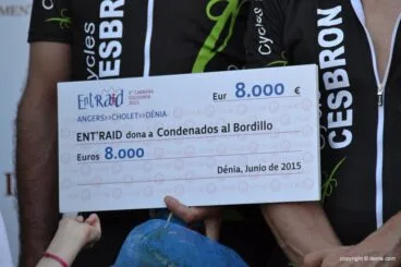 Cheque para Condenados al Bordillo