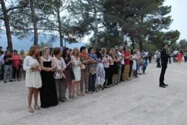 Desfile de Hijas de la Luna