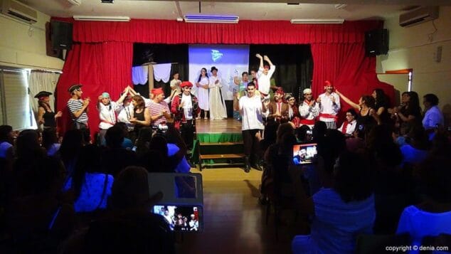 Los alumnos del CEE Raquel Payà celebraron el fin de curso con actuaciones teatrales 3 Fin de curso en el cole raquel Payà