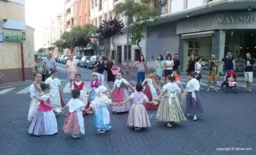 Grupo de niñas de Dianium Dansa
