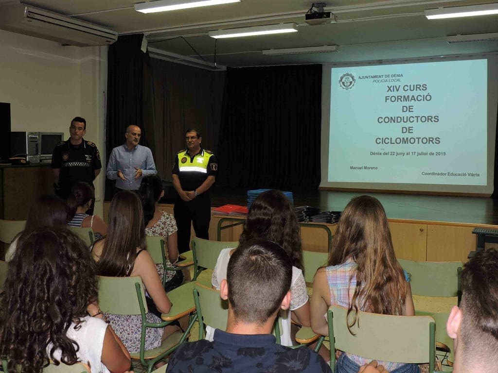 Inicio del curso de formación de conductores