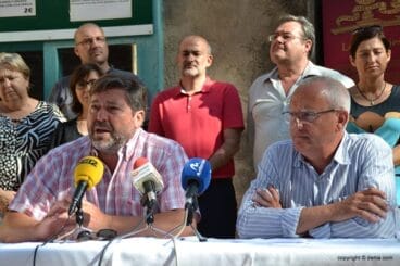 Rafa Carrio comunicando las competencias de los ediles