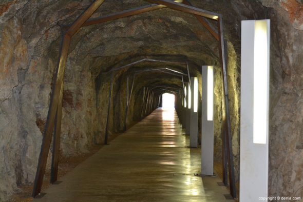 Túnel del Castillo de Dénia