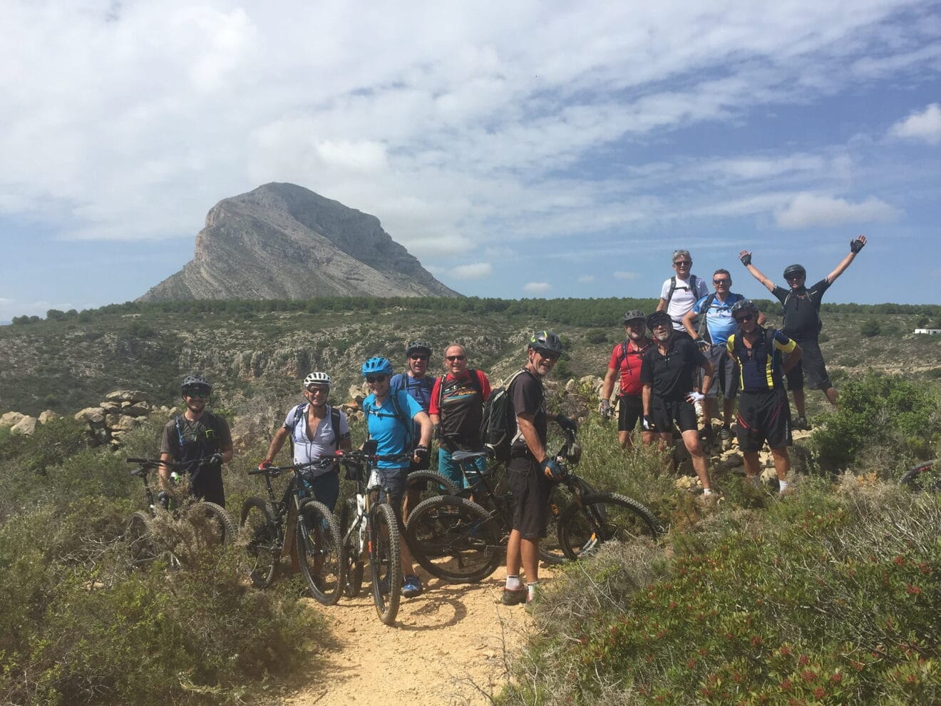 Excursiones TMB - Aventura Pata Negra