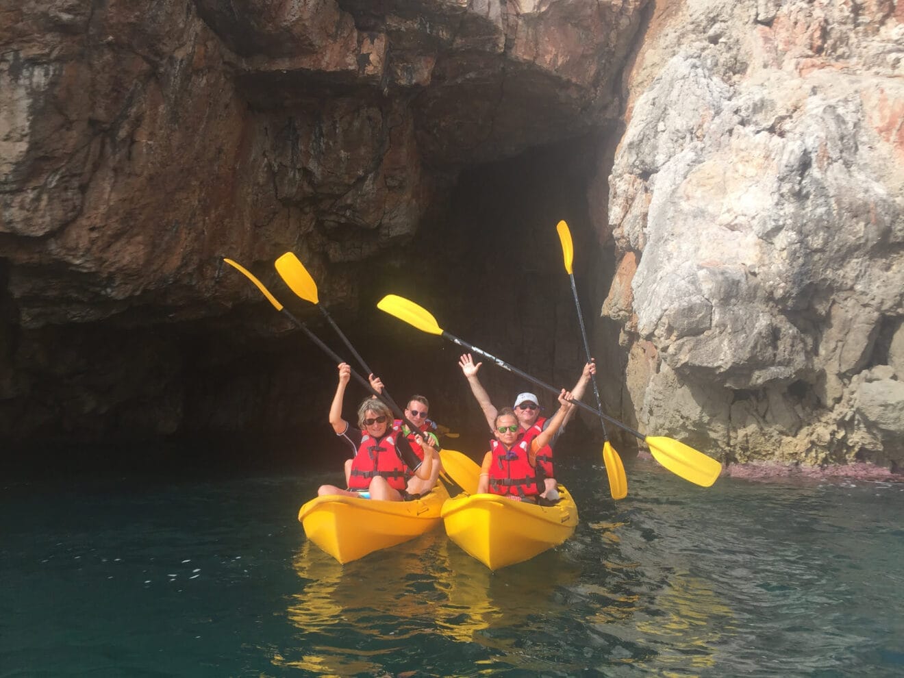 Practicar kayak en Dénia - Aventura Pata Negra