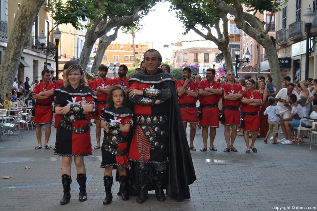 01 Fiestas de Dénia - Entraeta de moros y cristianos - Capitán cristiano