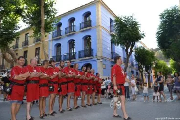 Fiestas de Dénia – Entraeta de moros y cristianos – Hospitalaris