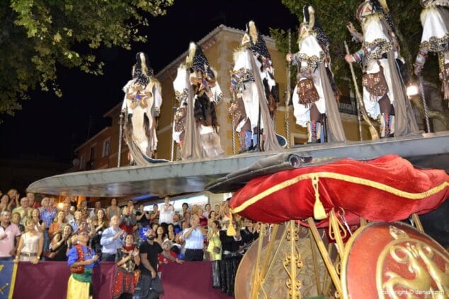 14 Moros y Cristianos Dénia Capitanía Filà Almorávides