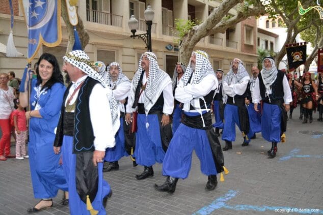 Filà Berebers-Tuaregs 5 17 Desembarco moro Dénia 2014 Desfile hasta la firma de la tregua