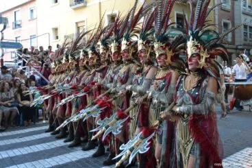 Desfile de gala Dénia 2014 – Filà Almogàvers