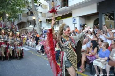 Desfile de gala Dénia 2014 – Filà Almogàvers