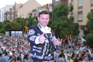 Día de los mayores en las fiestas de Dénia – Miguel Marí