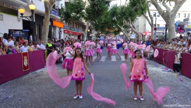 40 Carrozas Dénia 2015 Comparsa Falla Campaments
