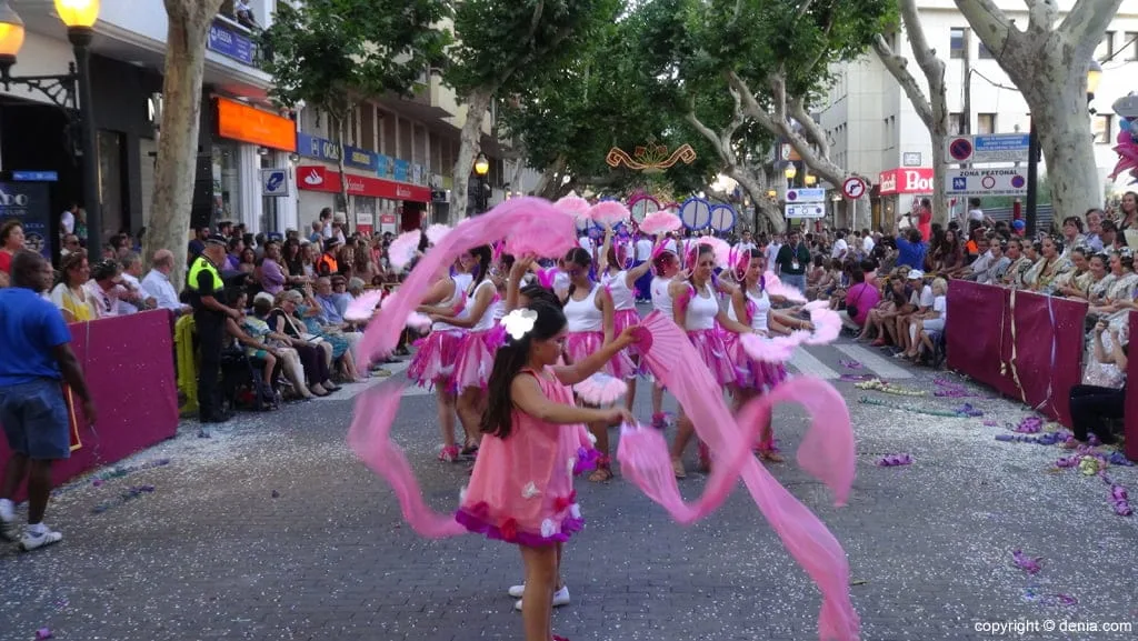 Carrozas Dénia 2015 - Comparsa Falla Campaments