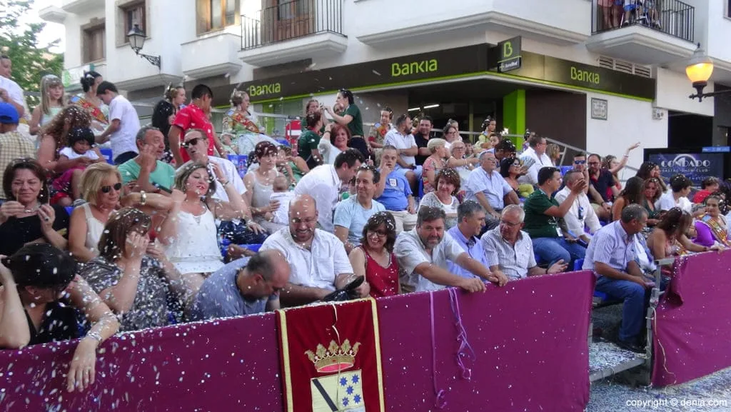 Carrozas Dénia 2015 - Tribuna de autoridades