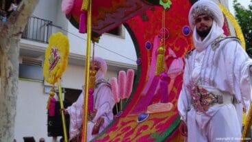 Carrozas Dénia 2015 – Carroza Darrere del Castell