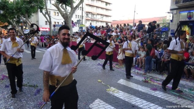 85 Carrozas Dénia 2015 Comparsa Falla Diana