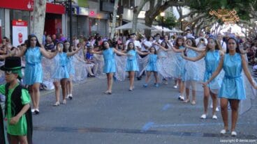 Carrozas Dénia 2015 – Comparsa infantil Falla Centro