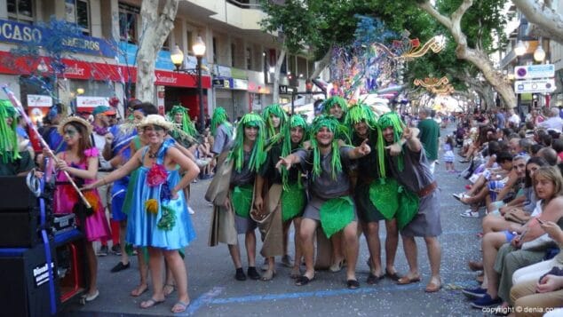 97 Carrozas Dénia 2015 Comparsa Falla Centro