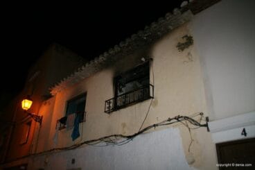 Alarma en les Roques por un incendio