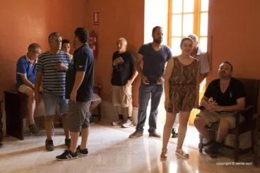 Asistentes al acto que se ha celebrado en el salón de plenos