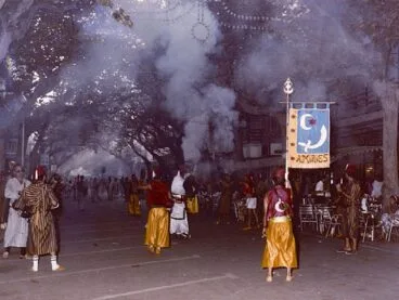 Batalla de arcabucería en la calle Campos