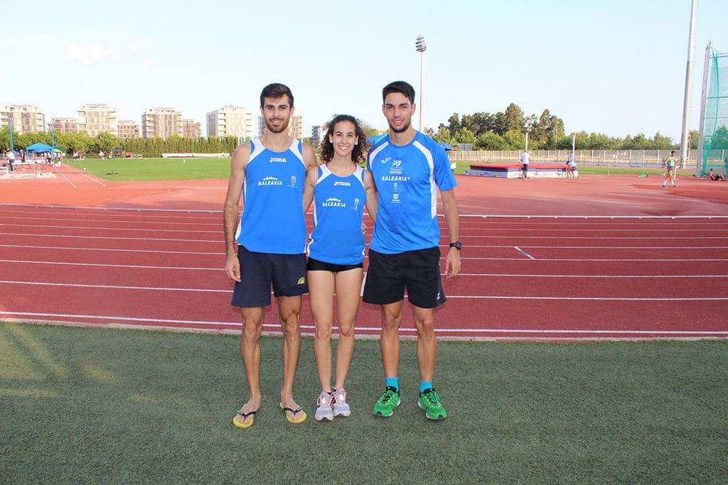 Dani Cano con Aina Fornés y Miguel A. Pizarro
