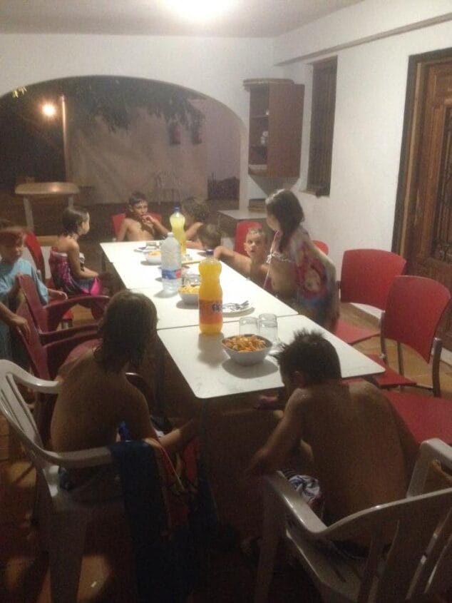 Cena de carrozas Falla Campaments