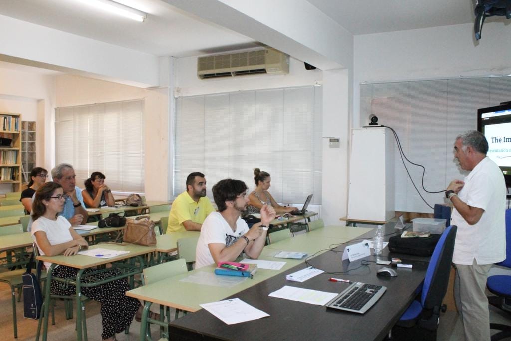 Algunas conclusiones de los últimos cursos de verano de la UNED 3 Curso sobre aprendizaje digital