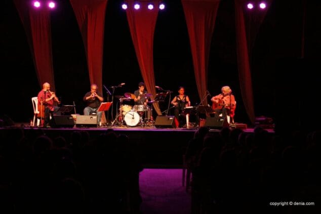 El grupo de los pirineos El Pont de lArcalís