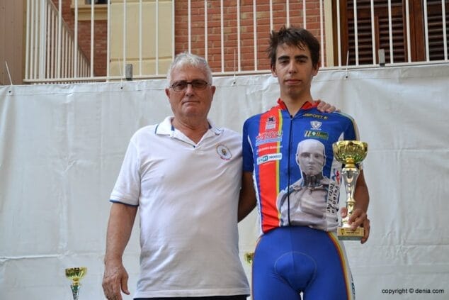 Enrique Gandía vencedor en la prueba Cadete