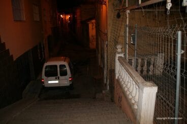 Incendio en una casa en el barrio de les Roques