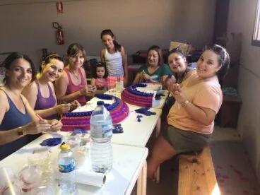 La falla Campaments trabaja en su carroza
