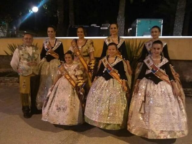 Las Falleras Mayores de Dénia en Elche