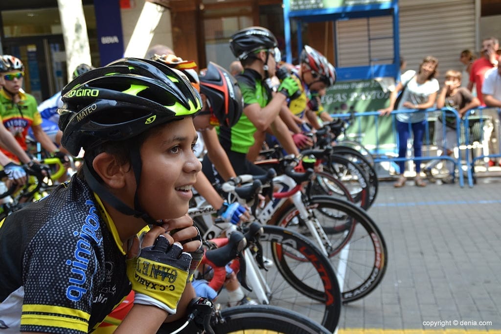 Línea de salida de la prueba alevín 2º año