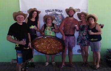 Paella en la falla Diana en la Fiesta del Agua