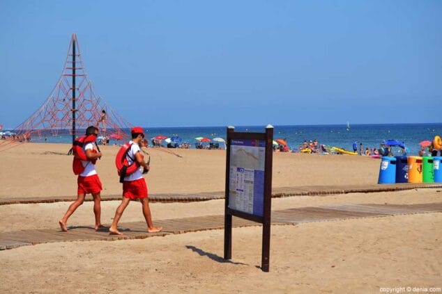 Playas de Dénia Les Bovetes