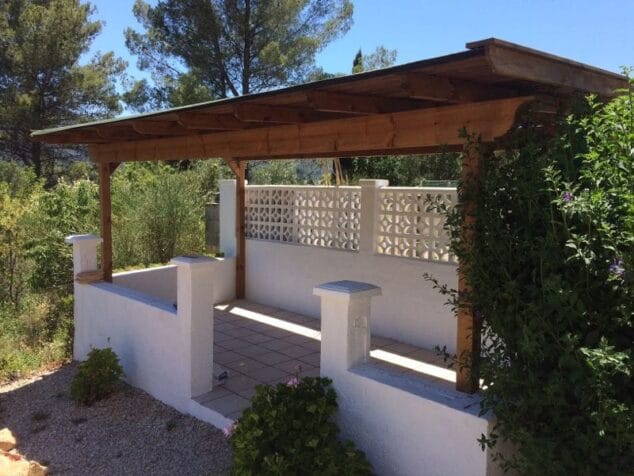 Descubre las pérgolas a medida de Bricomaderwood 4 Pérgola para terraza