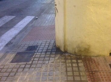 Suciedad en las calles de Dénia