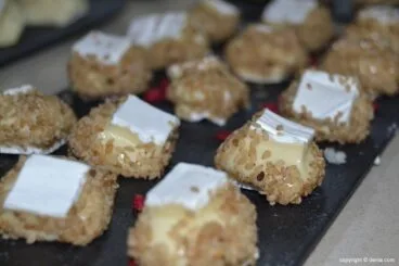 Tapas en la inauguración de Luz y Mar