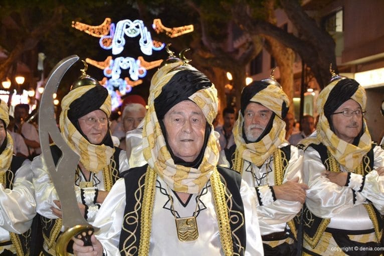 0106 Desfile de gala moros i cristians - Walies